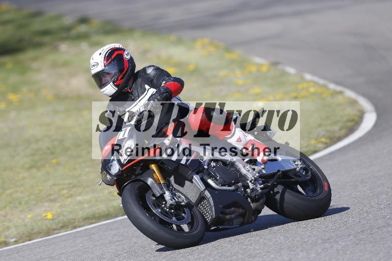 /06 08.04.2026 Cornu Master School ADR/Gruppe blau/51